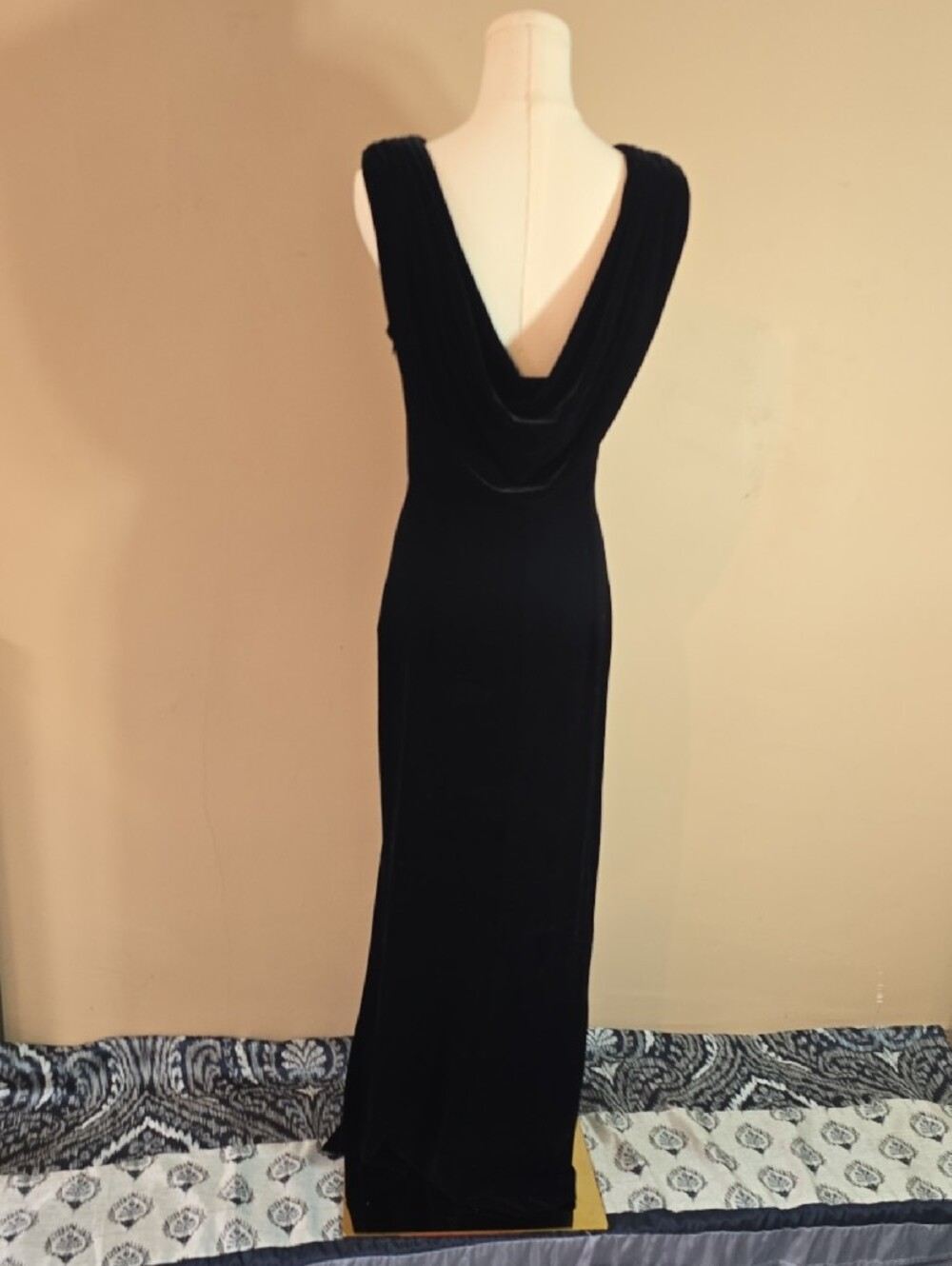 Betsy & Adam Black Velvet Cowl-Back Evening Gown - Picture 7 of 17